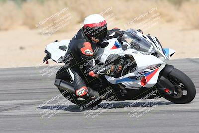 media/Nov-16-2025-Race Pace (Sun) [[8c5fa54630]]/Verified Riders/5-Turn 9 (1135am)/